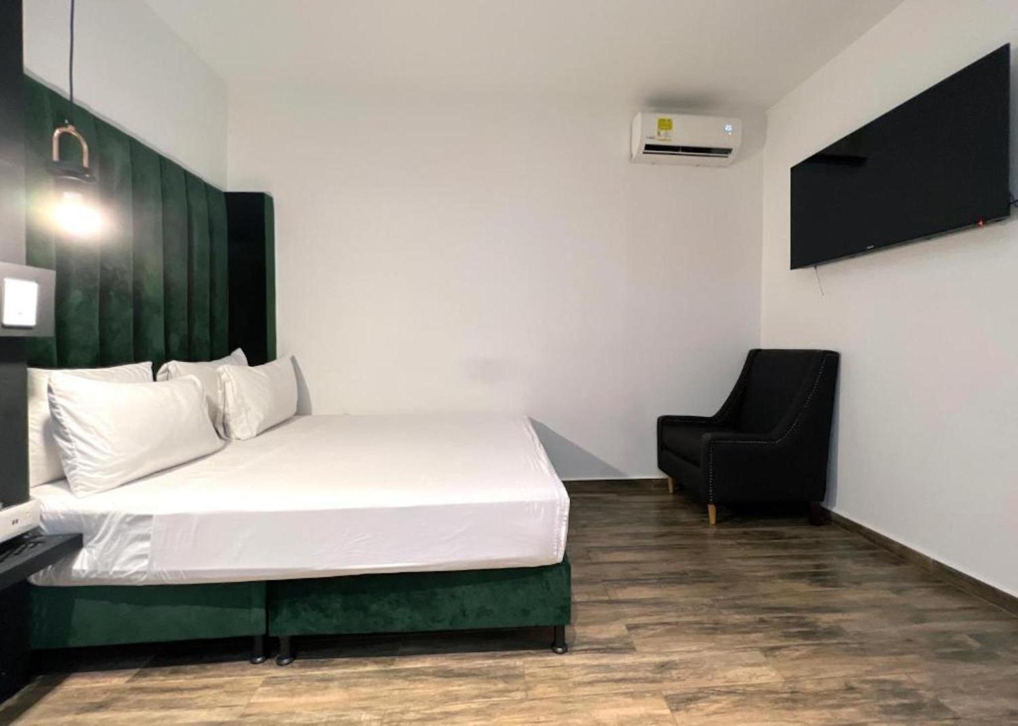 Hotel Lleras Медельин Экстерьер фото