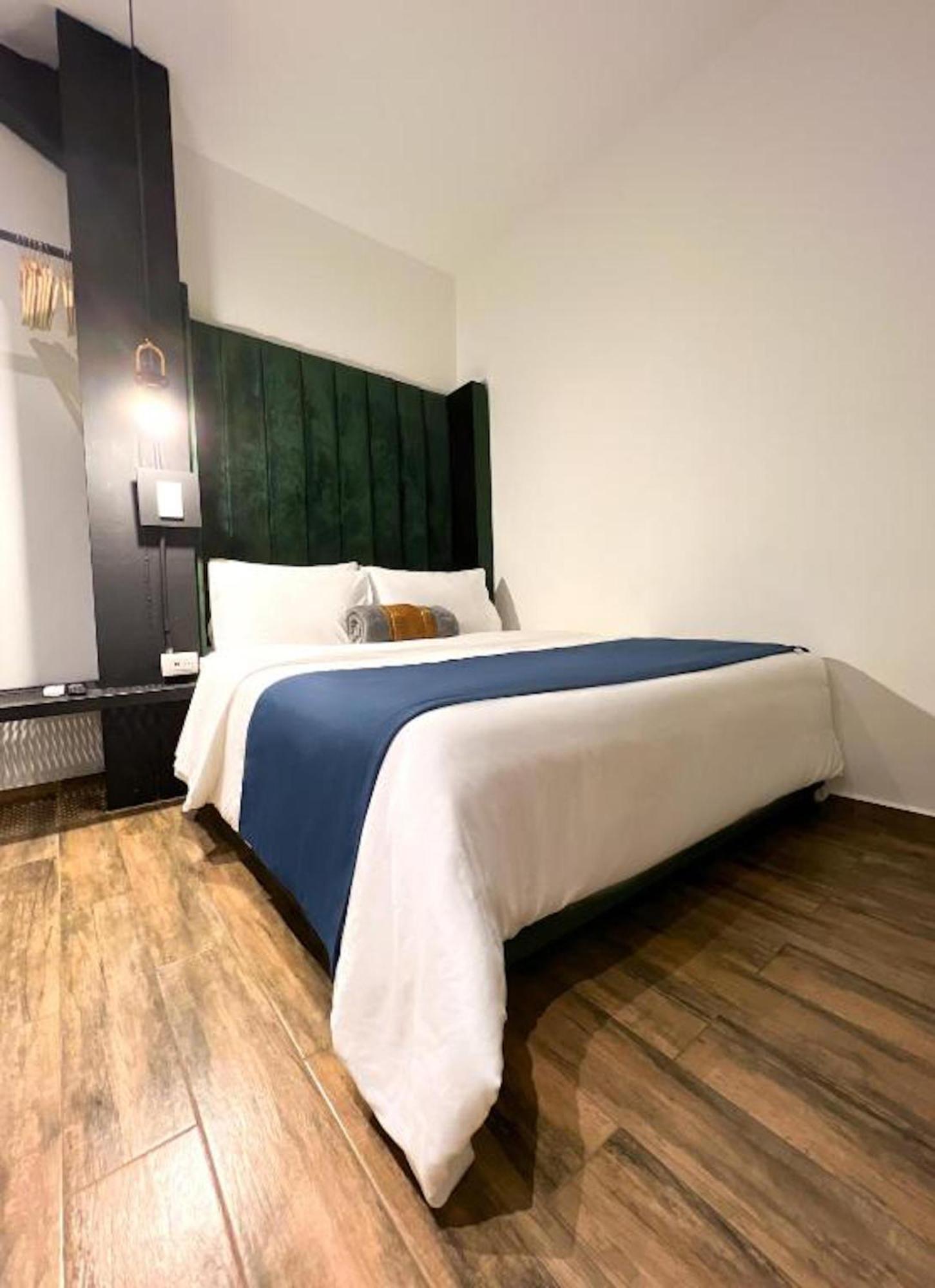 Hotel Lleras Медельин Экстерьер фото