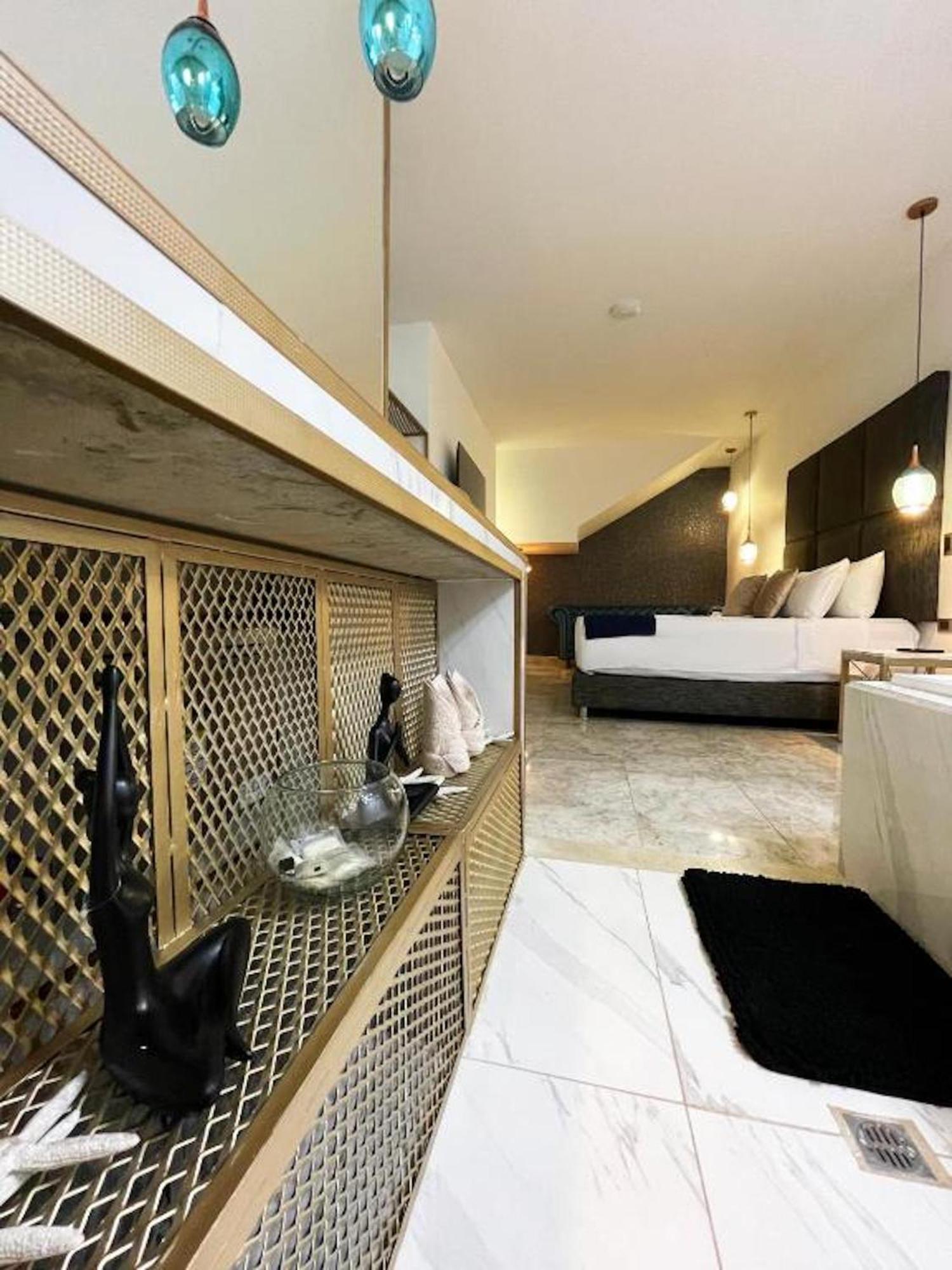 Hotel Lleras Медельин Экстерьер фото